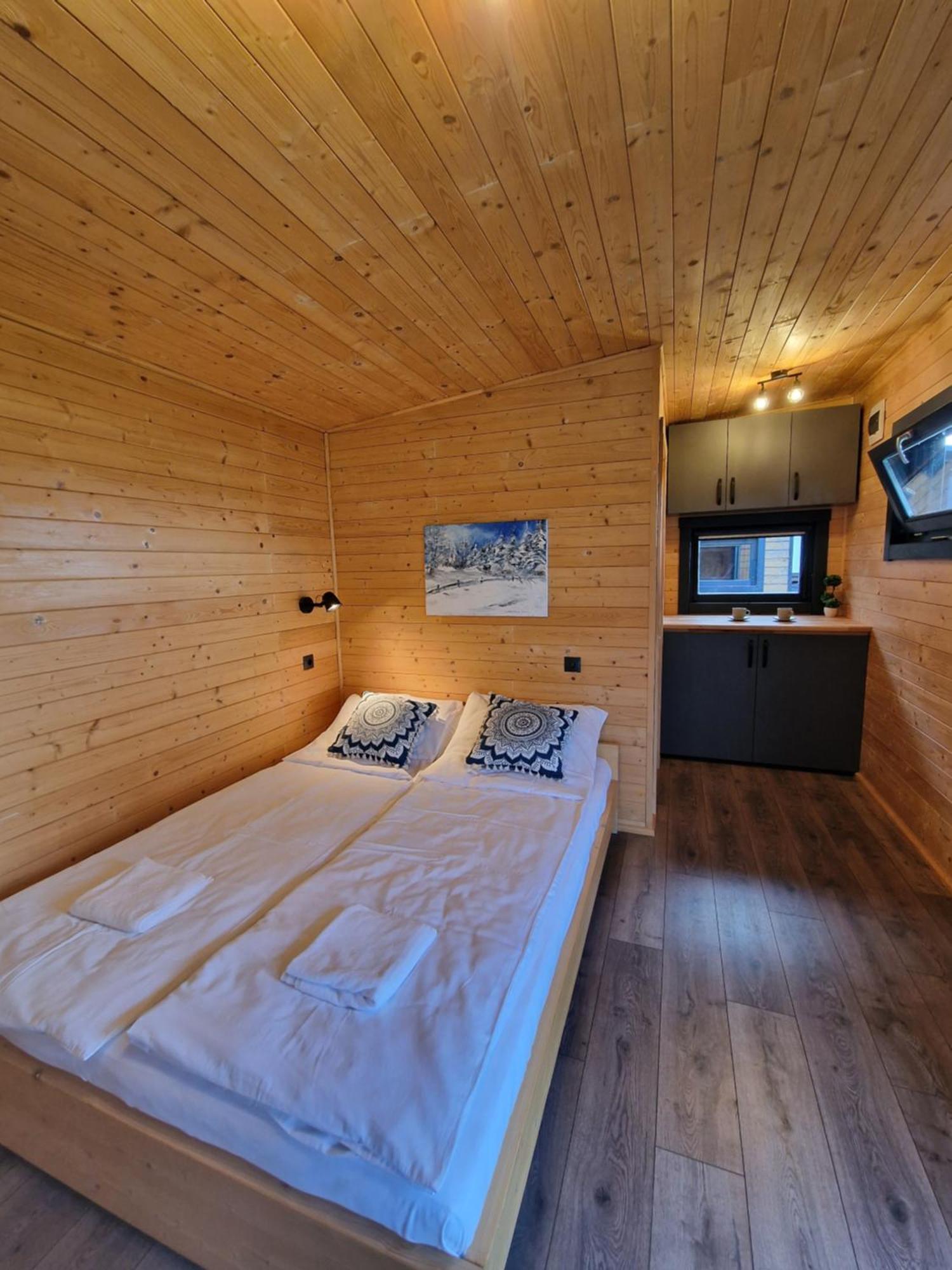 クリスティアン Casa Sincu Bed & Breakfast エクステリア 写真