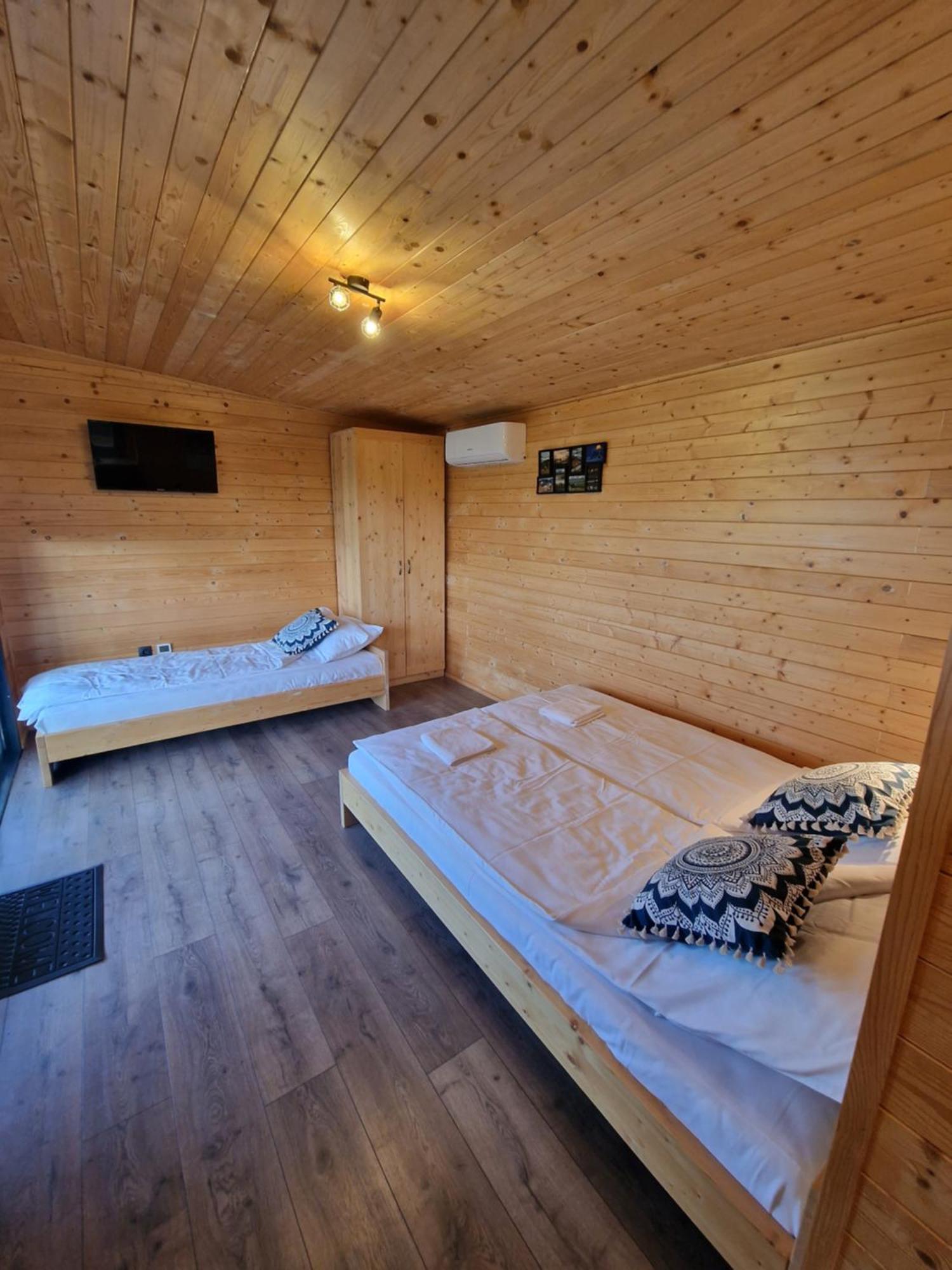 クリスティアン Casa Sincu Bed & Breakfast エクステリア 写真